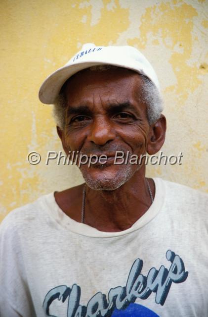 cuba 06.JPG - Portrait d'hommeTrinidadCuba
